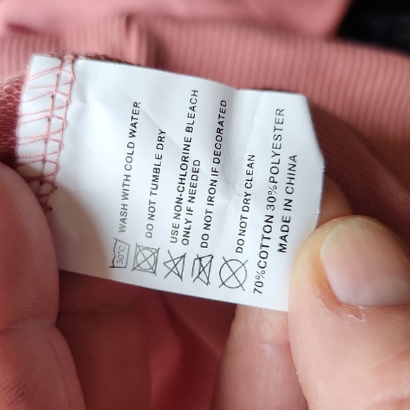 Expensive and Difficult sweatshirt XL ☆ Brand New in bag ☆ Pink color XL ☆ - Picture 8 of 14